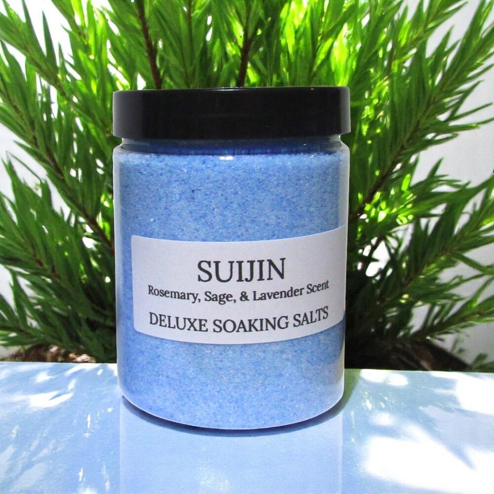 Soaking Bath Salts. Lavender, Waterlily, & Herbs scent.